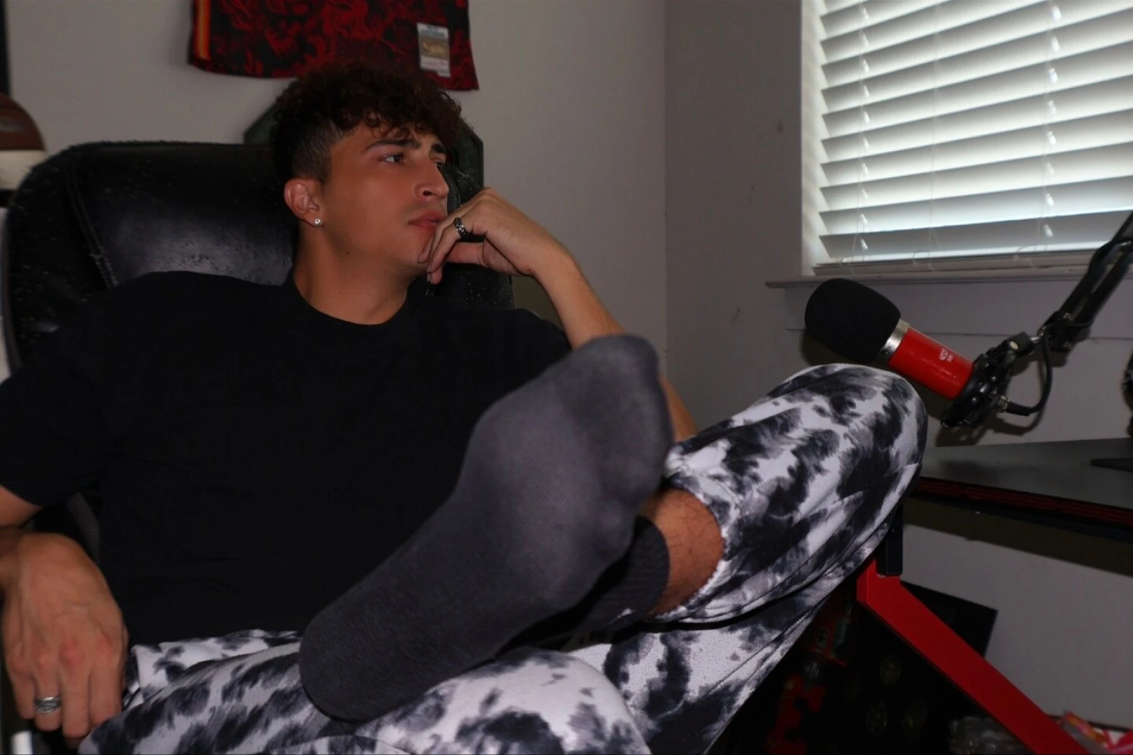 Didn t see you there let me stick my feet in your face 