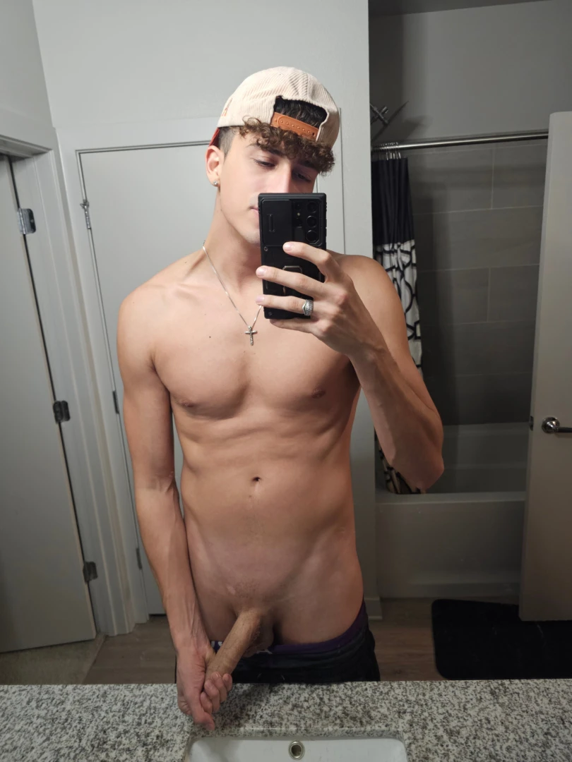 Want me to move my hand for you 