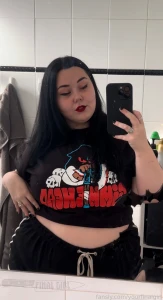 I need a bigger mirror for christmas honestly bbw ssbbw goth alt ass