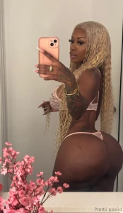 I know you re staring try not to drool on your screen