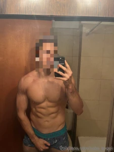 After a hard day of work and recording content for you i just want you