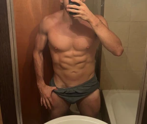 Do you like my body do you want custom content there s so much more to part 1