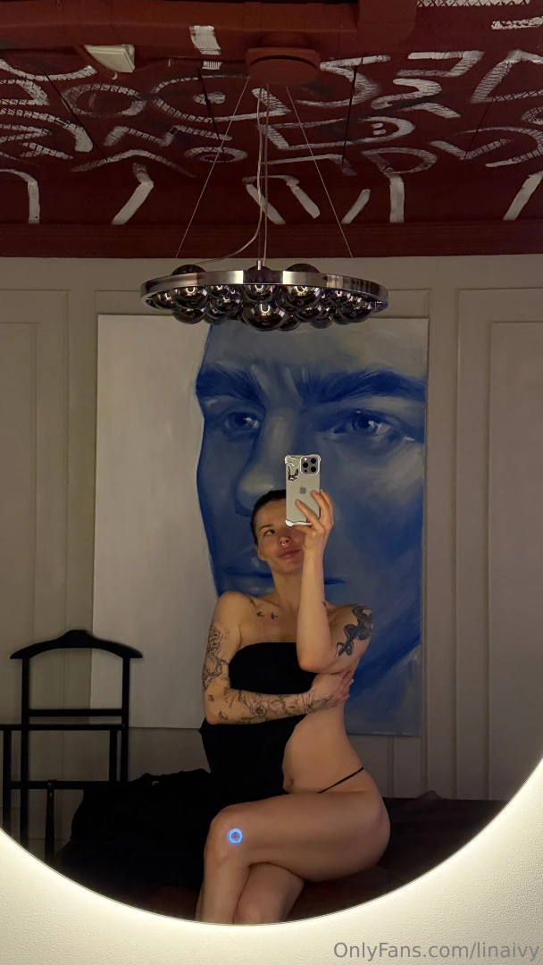 After the massage the body seems to melt naked relaxed and so 