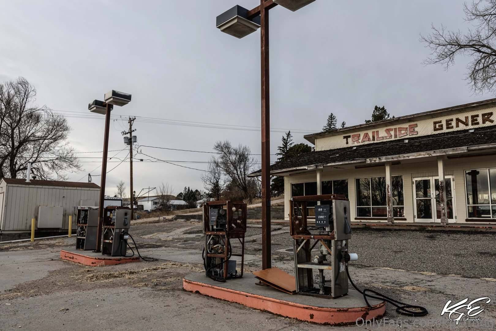 I found this abandoned gas station in wyoming part 2 
