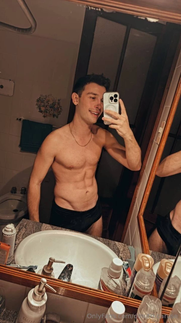 Free subscription my friend is very hot and wanting to please you part 1 