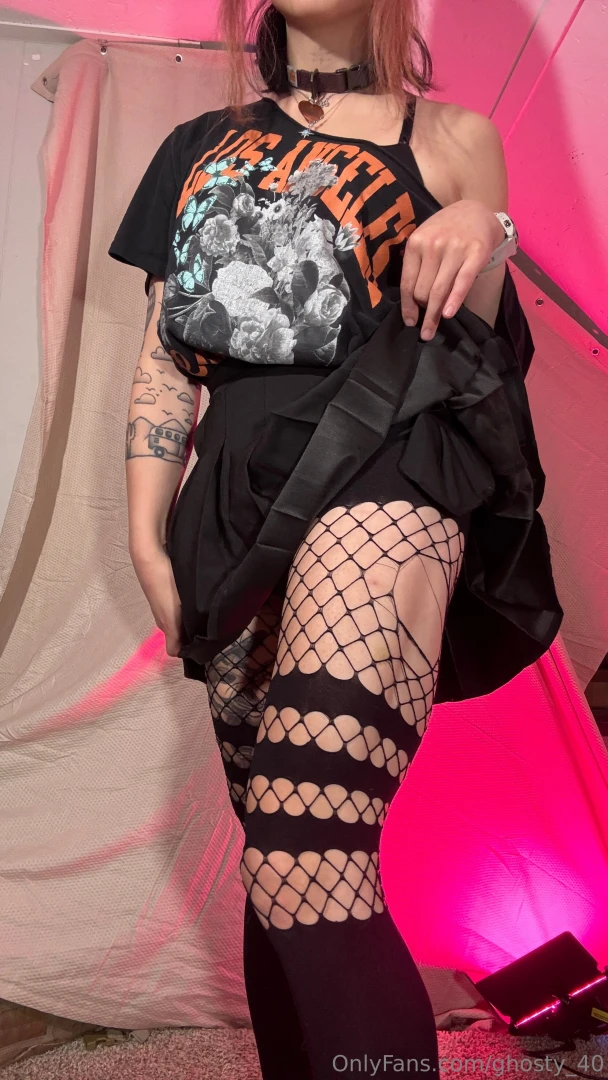 Dangerously smooth and temptingly close 