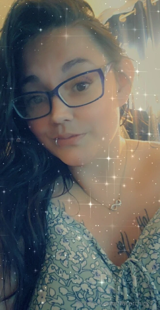 Throwback to my long hair so happy to be growing it out again 