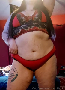 Something about red and black together just gets me part 1