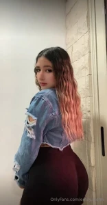 Paulawantsfriends paula doesn t need crowds just someone who waits for