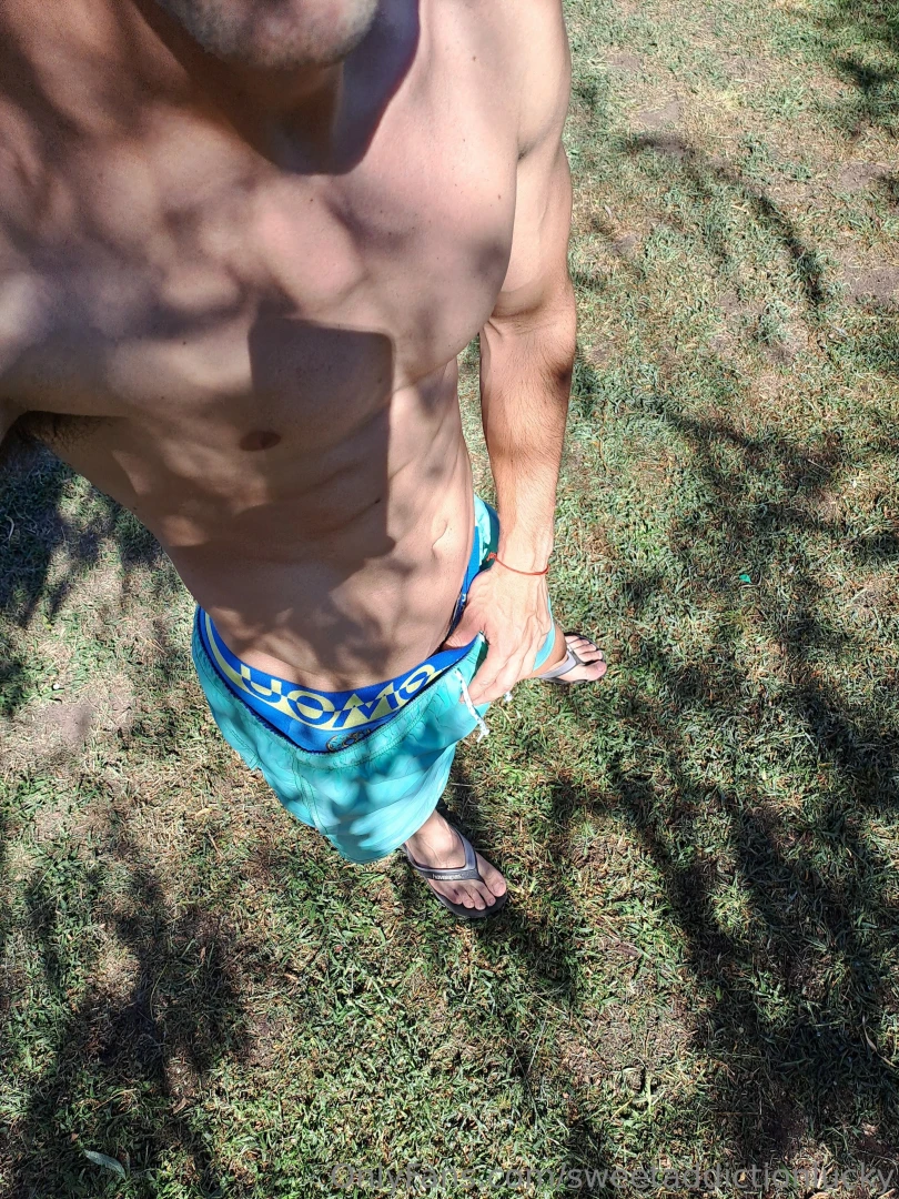 In the backyard do the neighbors see me 