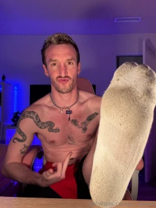 When i pull my socks off when i pull down my shorts the room part 11