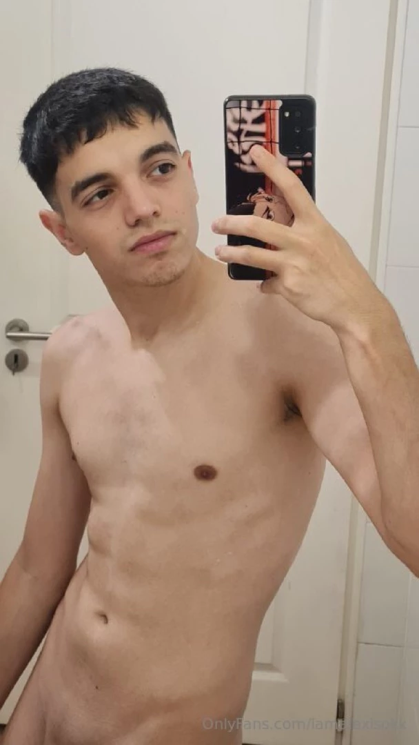 Nico18twinkg nbsp free free argentine twink are you ready to play with 