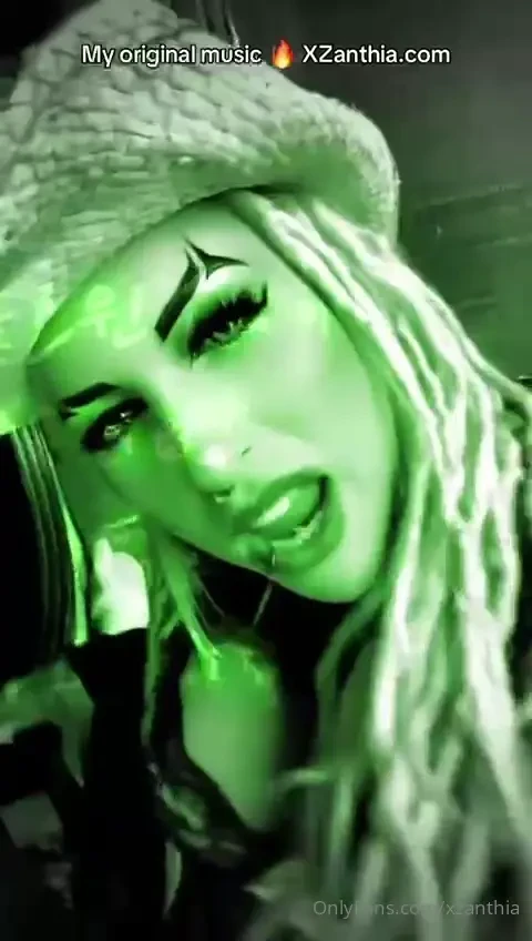 Xzanthia here darling tonight i m yours to play with soft skin dirty 