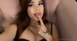 Nicole is a girl who combines beauty and a spicy touch leaving her