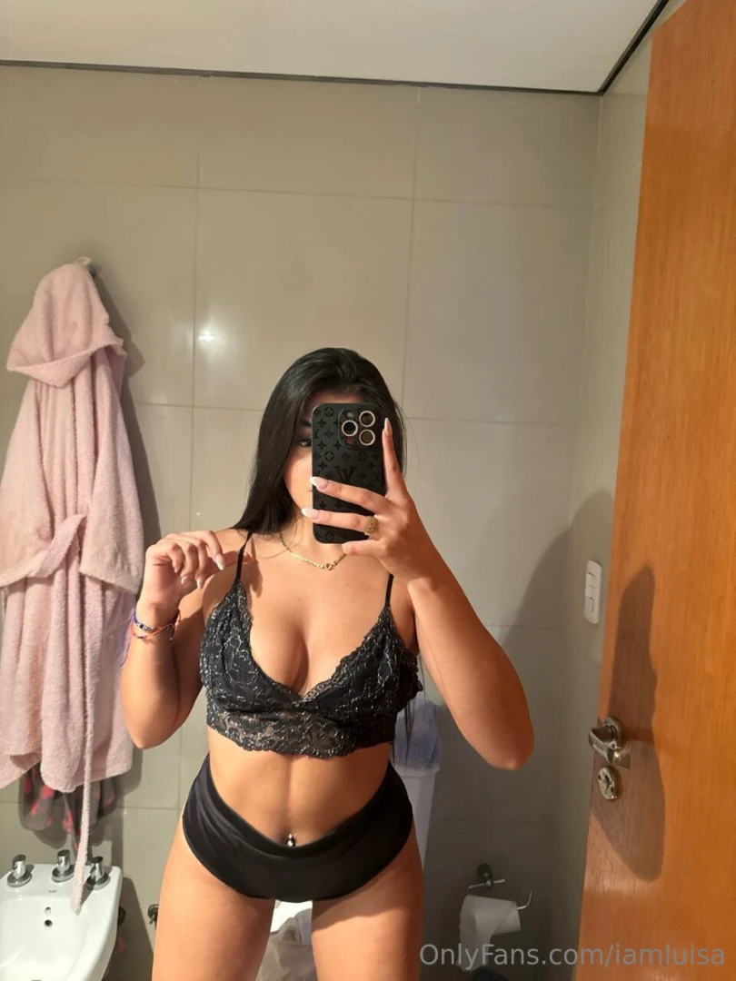 How do i look in the mirror do you like this cute body 