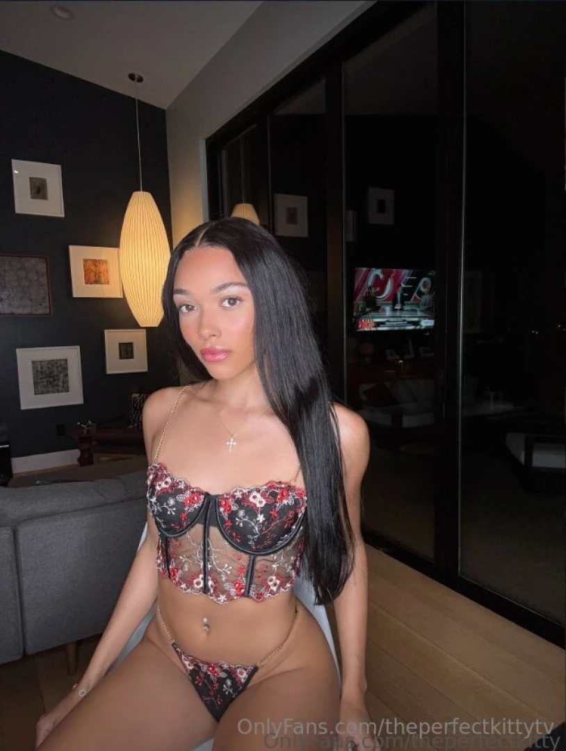 Do you want to spend a night with me 