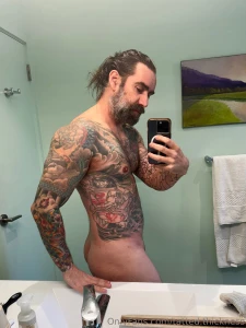 Mirror selfie merry christmas