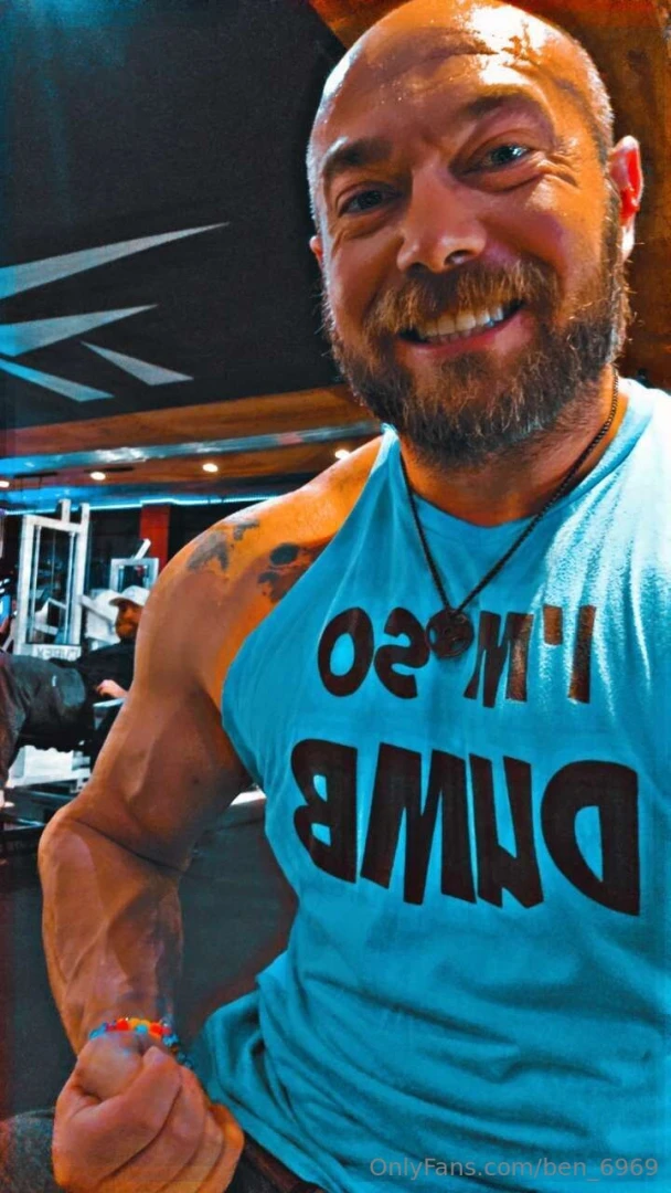 Happy monday set goals and go after them 