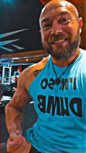 Happy monday set goals and go after them