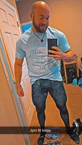 Leg day and gotta build that cakeee onlyhams