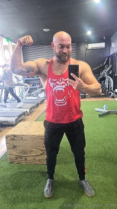 Trying to grow these baby muscles fueled my chicken and rice help your