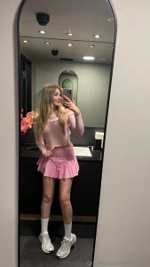 I was just sitting in a caf minding my own business a guy walks up part 1