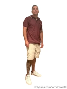 Some one is about to give me a massage wonder what s going to happen