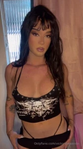 Your eyes are on me now imagine what your hands would do