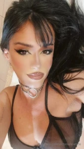 I don t just moan baby i scream