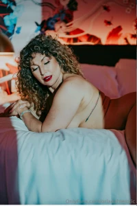 Hump day giving you lots of juicy ass brand new with new nude video