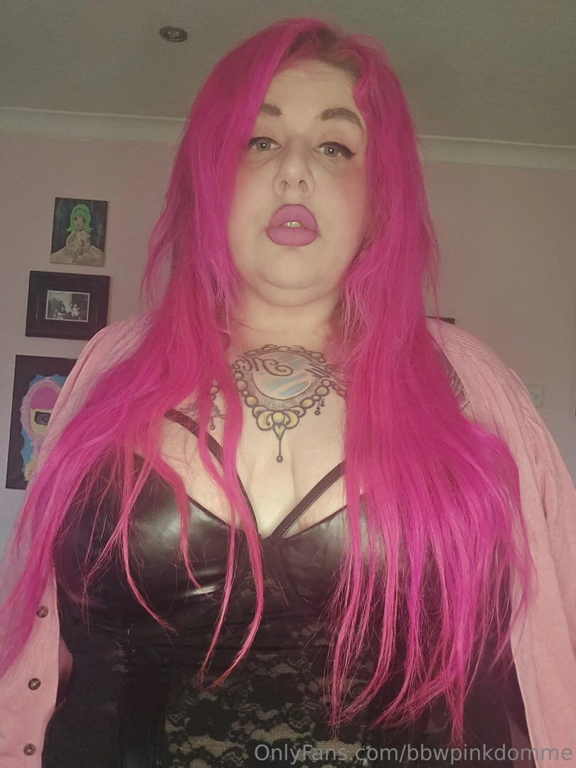 Pleasure domme or sadistic domme don t make me choose 