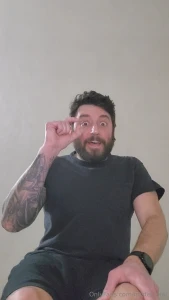 You thought you were so tiny that i wouldn t notice you think again i