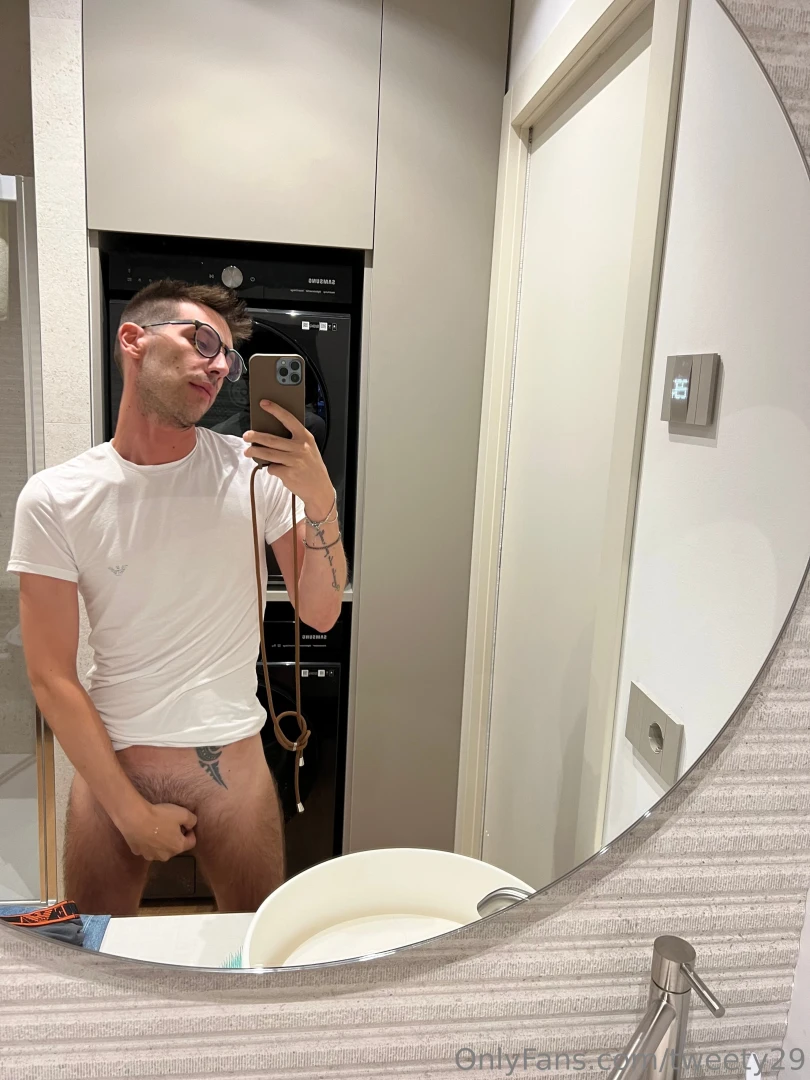 Only for my most curious fans something special awaits you come 