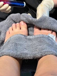 Getting the feet done what do yall think im getting