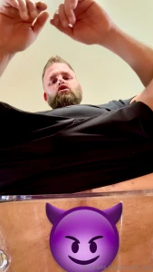 Do you want to see the uncensored pic write me a message