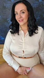 Meeting some friends for lunch on this beautiful day expecting this part 28