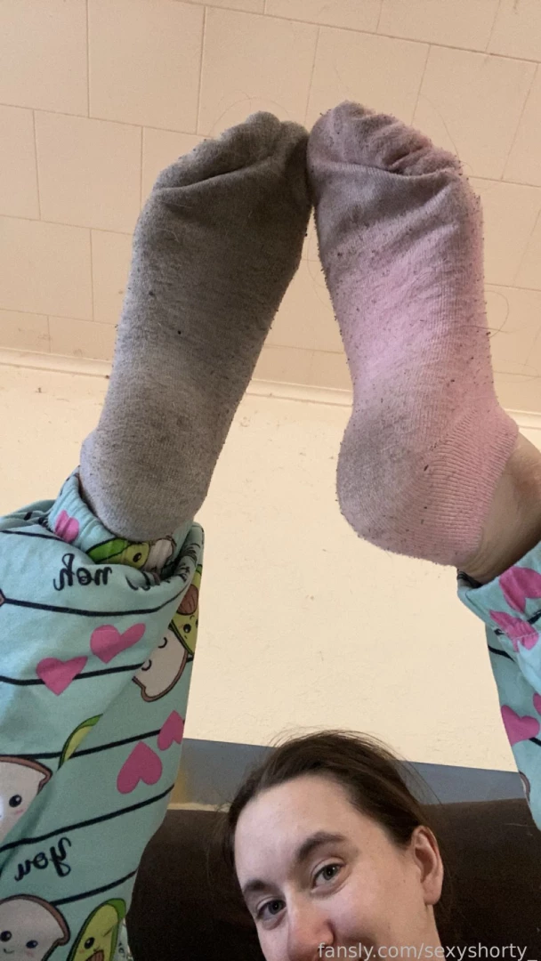 Who doesn t love dirty socks dirtysocks smallfeet feetfetish 