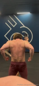 Looking fucking joocy trace my muscles with your tounge like you re