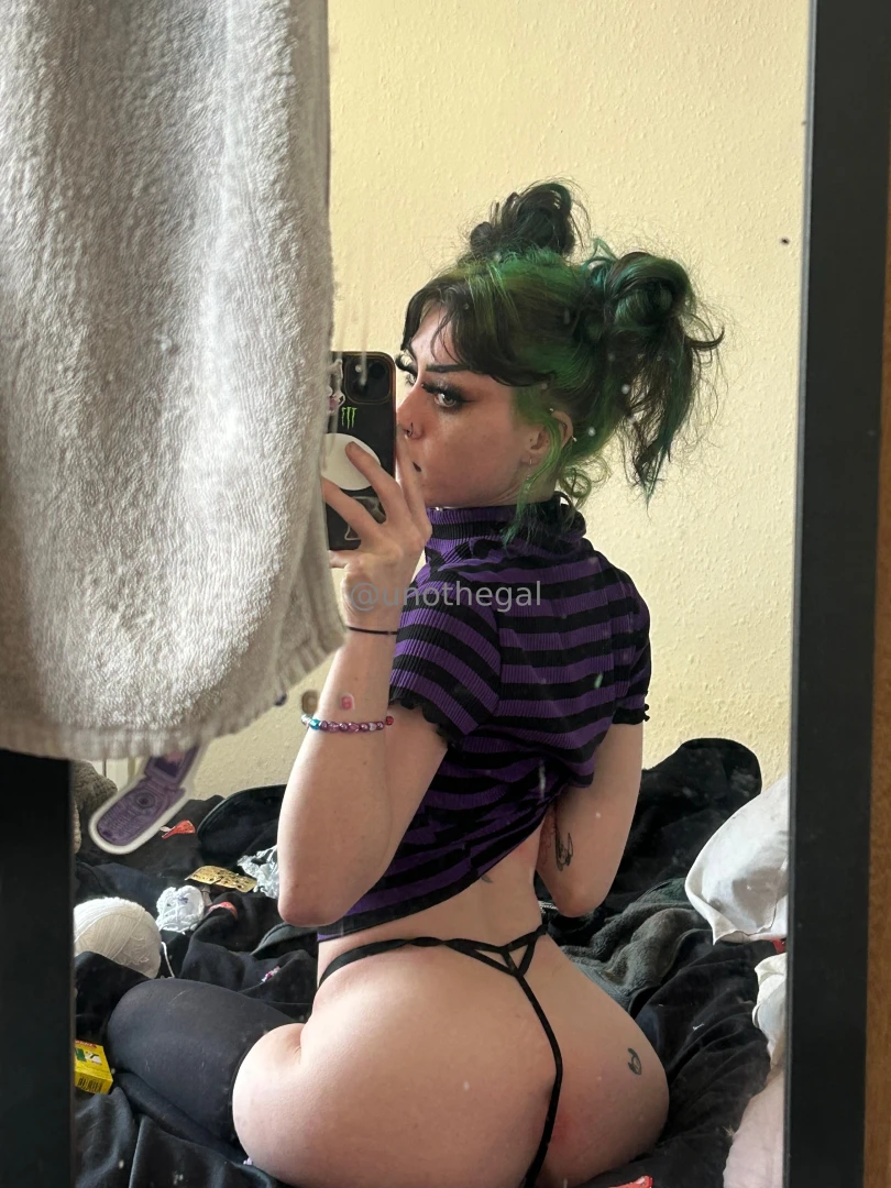 Haiii she s back i mean can you tell took sm cute pics yesterday and i part 3 