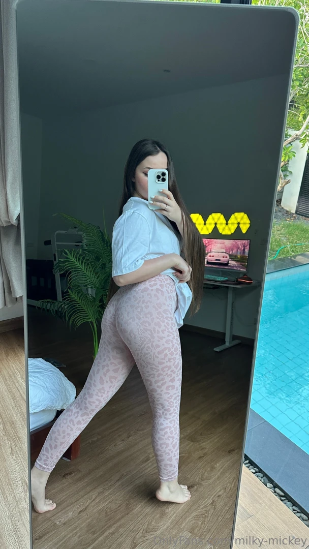 Too juicy to ignore part 1 