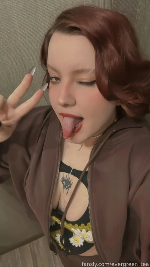 New year s look selfie nonude promo redhead tattoed 