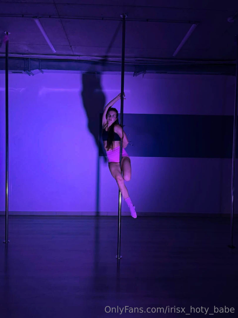 It s pretty complicated soooo ignore the facial expressions 