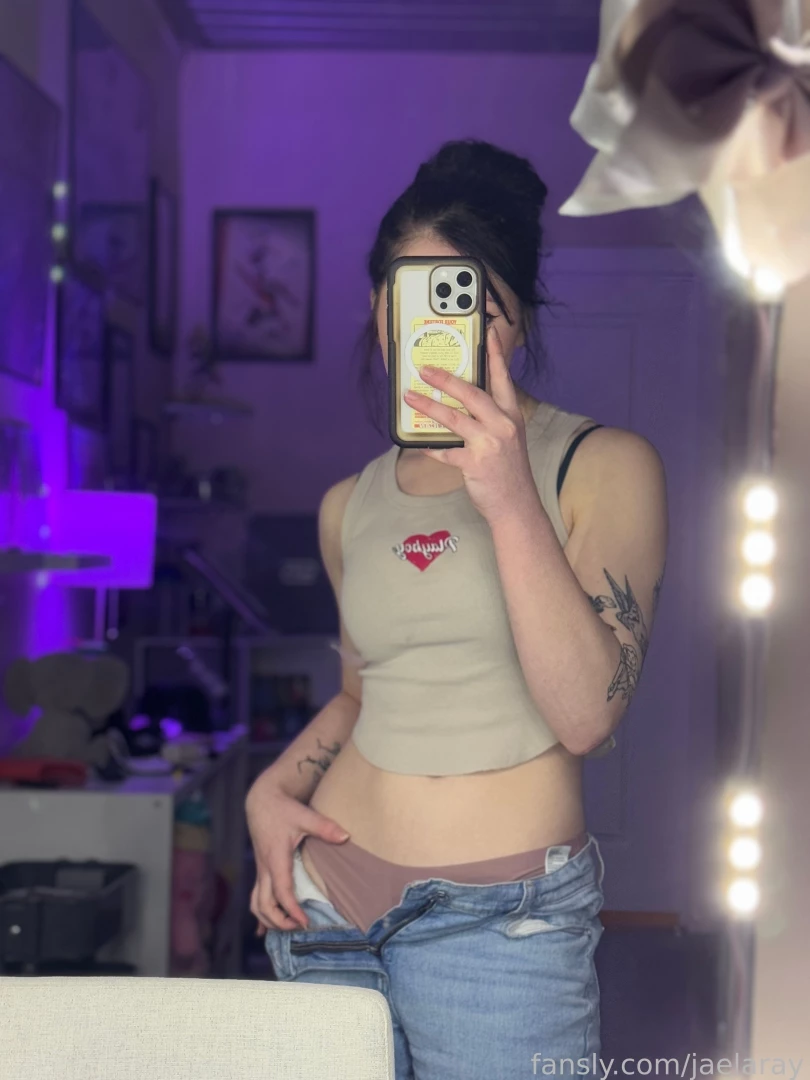 Gotta clean my dirty dirty mirror hope you re all having a good 