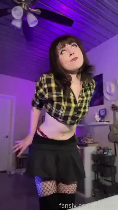 Look i m not the best stripper alright but i tried my best to make it 