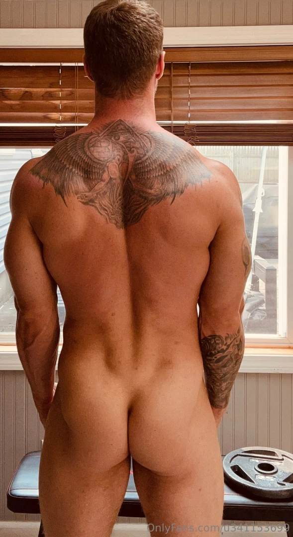 Rise and shine here is to a nice ass weekend 