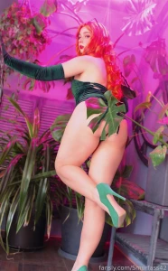 Fyp poisonivy cosplay pawg heels tiktok