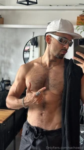 Ta lindo el calorcito no the hot wheather s nice isnt it