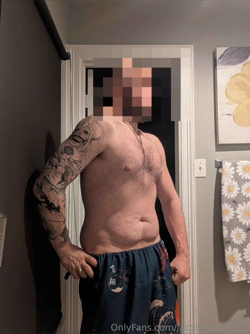 Some photos of posing hope you all are well 