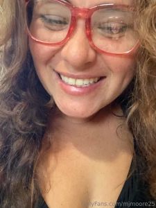 New clothes makes me happy