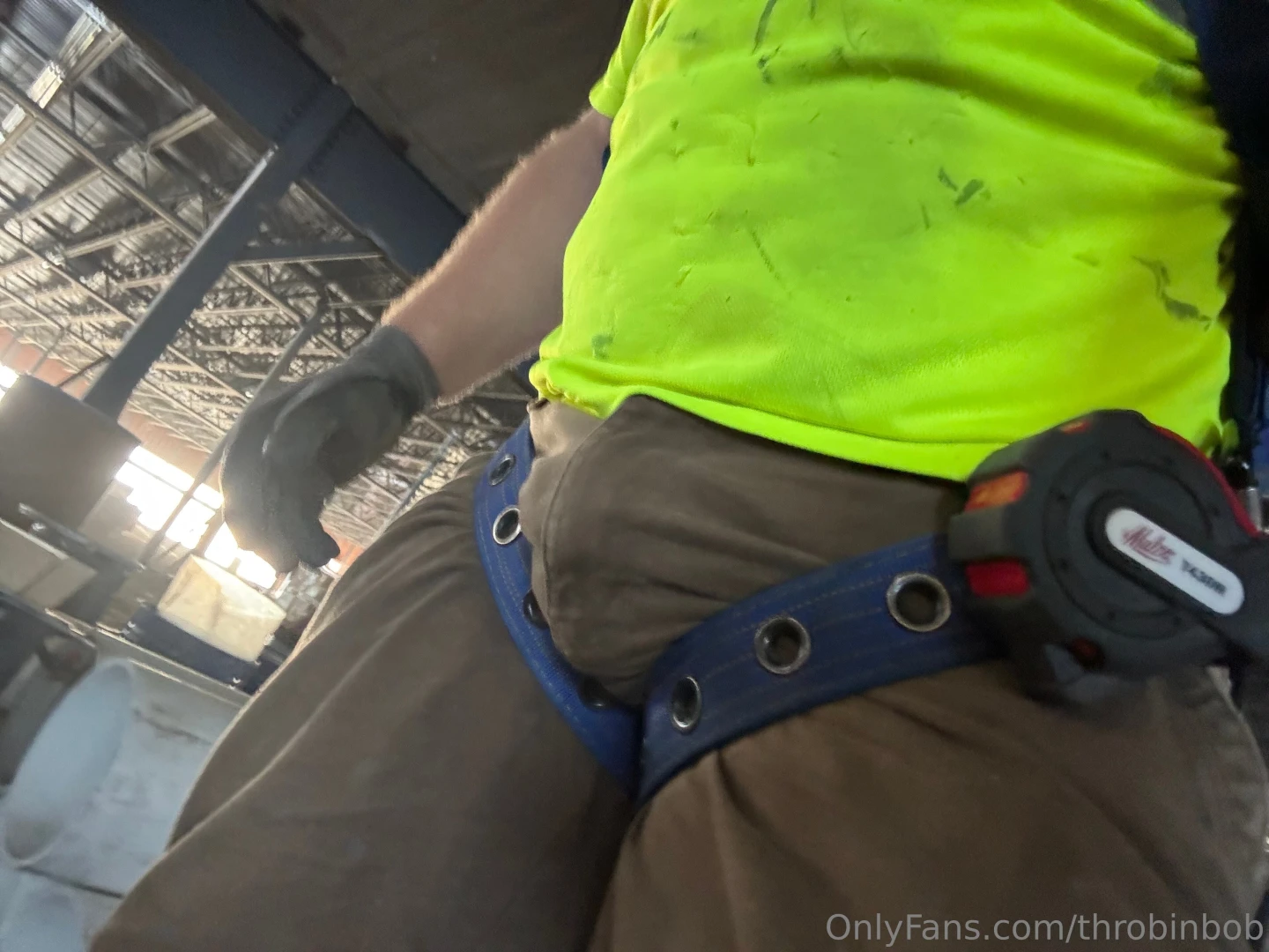 I was in a harness all day i think it was a little tight 